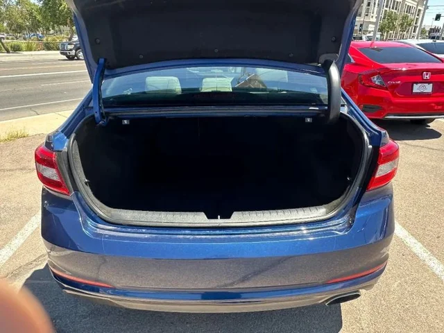 SEMINUEVOS HYUNDAI Sonata at Prime Dealer LLC in Mesa