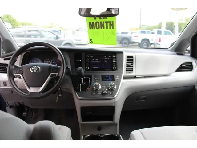 SEMINUEVOS TOYOTA Sienna a Estados en autogozo