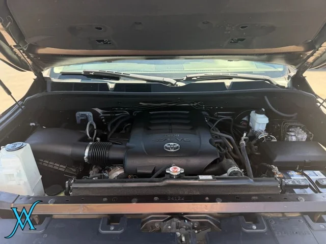 SEMINUEVOS TOYOTA Tundra CrewMax a Estados en autogozo