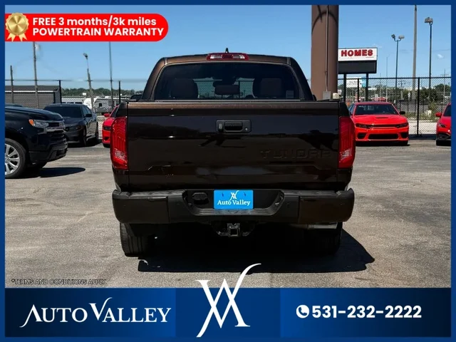 SEMINUEVOS TOYOTA Tundra CrewMax a Estados en autogozo