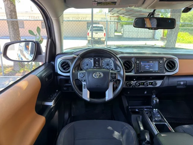 SEMINUEVOS TOYOTA Tacoma Double Cab a Estados en autogozo