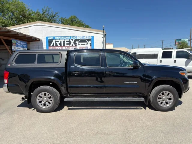 SEMINUEVOS TOYOTA Tacoma Double Cab a Estados en autogozo