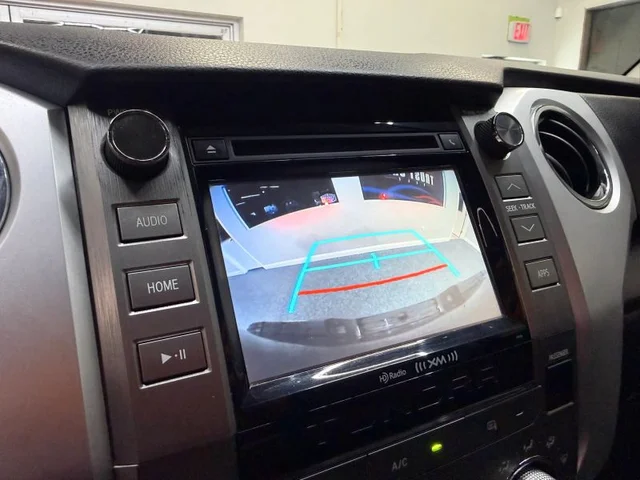 SEMINUEVOS TOYOTA Tundra Double Cab a Estados en autogozo