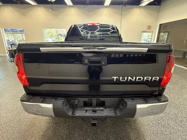 SEMINUEVOS TOYOTA Tundra Double Cab a Estados en autogozo