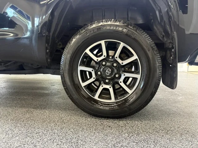 SEMINUEVOS TOYOTA Tundra Double Cab a Estados en autogozo