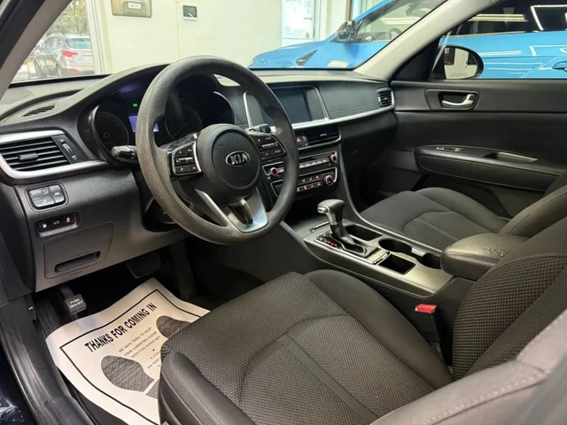 SEMINUEVOS KIA Optima a Estados en autogozo