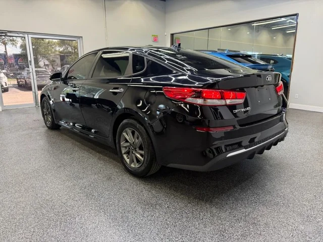 SEMINUEVOS KIA Optima a Estados en autogozo