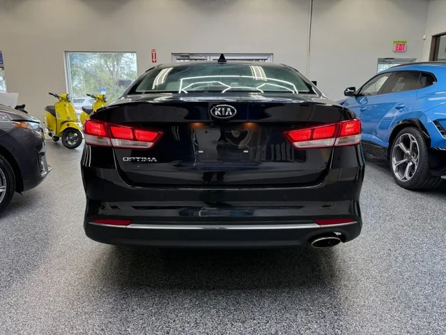 SEMINUEVOS KIA Optima a Estados en autogozo