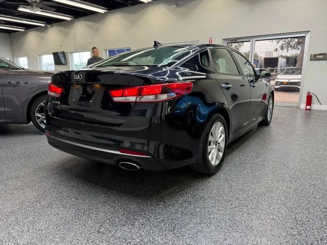 SEMINUEVOS KIA Optima a Estados en autogozo
