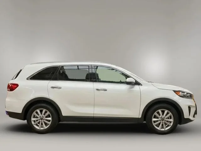 SEMINUEVOS KIA Sorento a Estados en autogozo