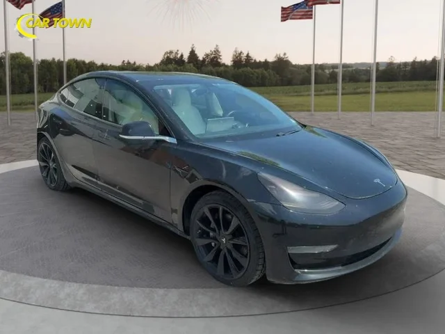 SEMINUEVOS TESLA Model 3 a Estados en autogozo