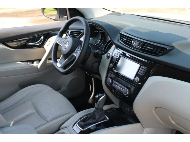 SEMINUEVOS NISSAN Rogue Sport a Estados en autogozo