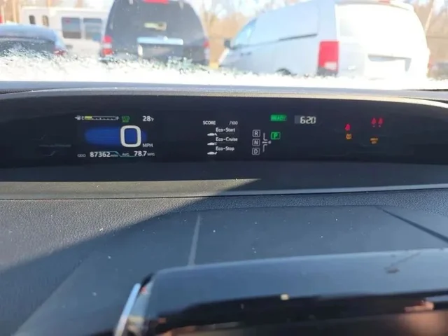 SEMINUEVOS TOYOTA Prius Prime a Estados en autogozo