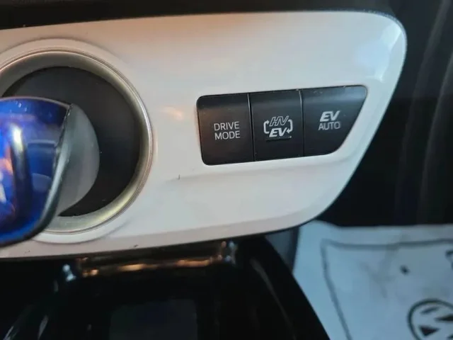SEMINUEVOS TOYOTA Prius Prime a Estados en autogozo