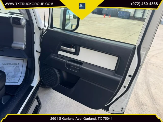 SEMINUEVOS TOYOTA FJ Cruiser a Estados en autogozo