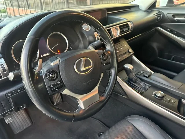 SEMINUEVOS LEXUS IS a Estados en autogozo