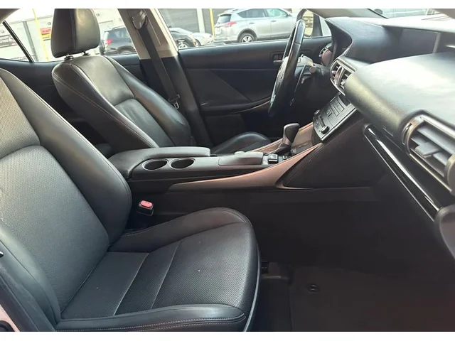 SEMINUEVOS LEXUS IS a Estados en autogozo