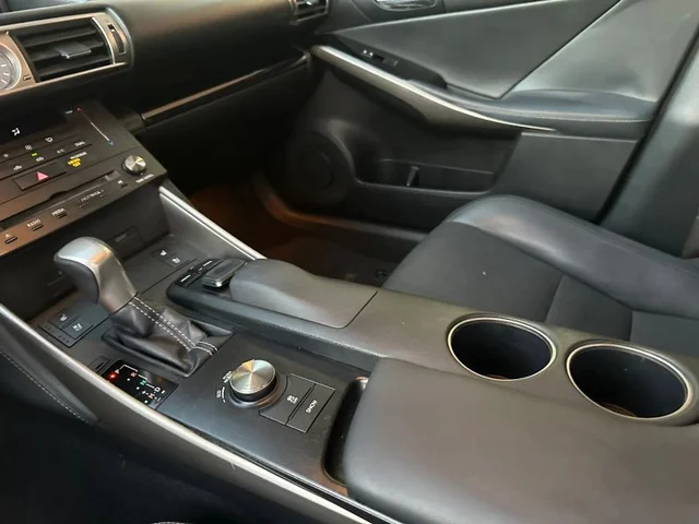 SEMINUEVOS LEXUS IS a Estados en autogozo