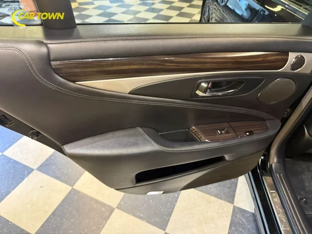 SEMINUEVOS LEXUS LS a Estados en autogozo