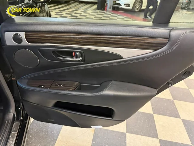 SEMINUEVOS LEXUS LS a Estados en autogozo