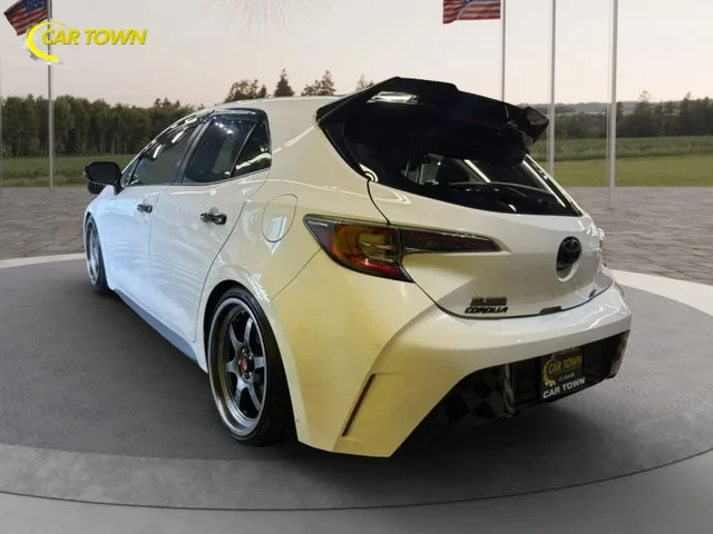 SEMINUEVOS TOYOTA Corolla Hatchback a Estados en autogozo