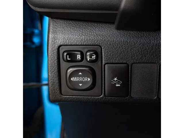 SEMINUEVOS TOYOTA Corolla iM a Estados en autogozo