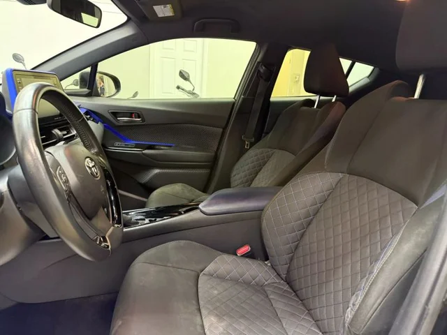 SEMINUEVOS TOYOTA C-HR a Estados en autogozo