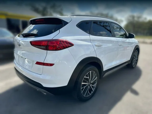 SEMINUEVOS HYUNDAI Tucson a Estados en autogozo