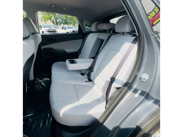 SEMINUEVOS HYUNDAI Kona a Estados en autogozo