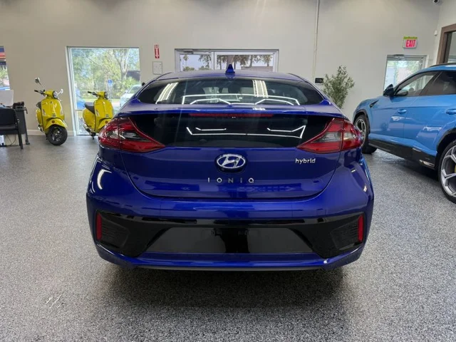 SEMINUEVOS HYUNDAI Ioniq Hybrid a Estados en autogozo