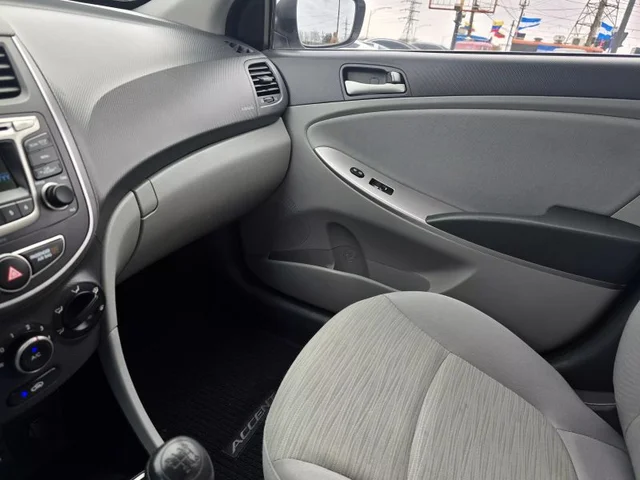 SEMINUEVOS HYUNDAI Accent a Estados en autogozo