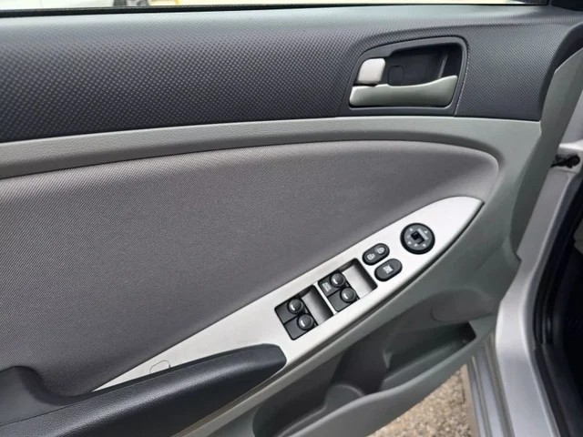 SEMINUEVOS HYUNDAI Accent a Estados en autogozo