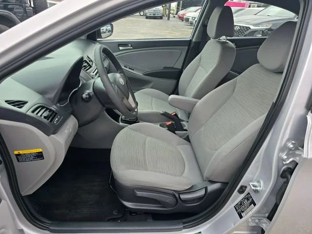 SEMINUEVOS HYUNDAI Accent a Estados en autogozo