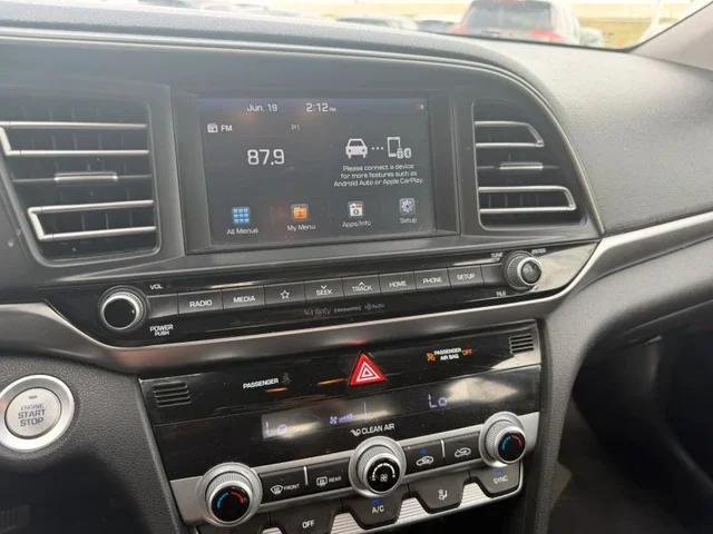 SEMINUEVOS HYUNDAI Elantra a Estados en autogozo