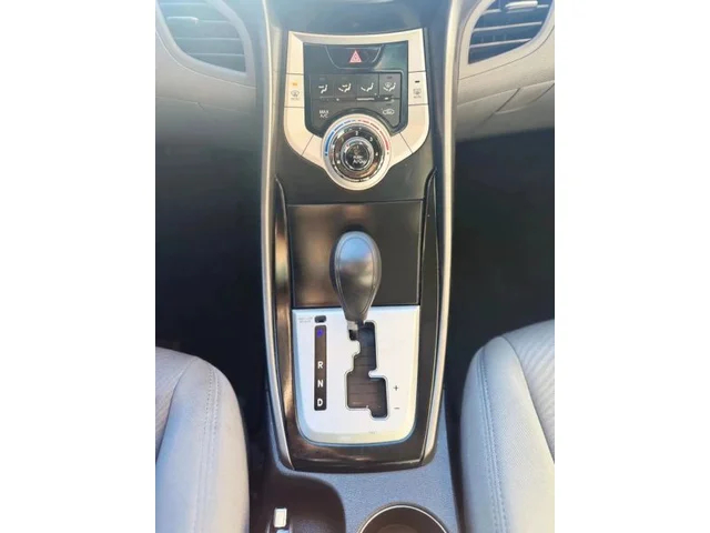SEMINUEVOS HYUNDAI Elantra a Estados en autogozo
