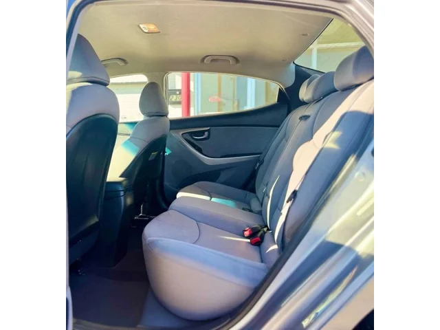 SEMINUEVOS HYUNDAI Elantra a Estados en autogozo