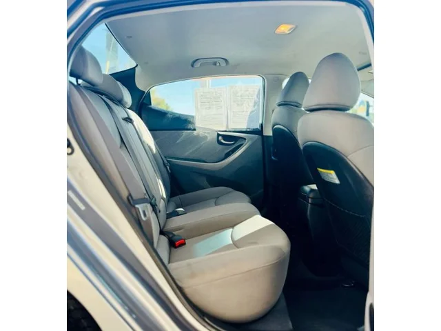 SEMINUEVOS HYUNDAI Elantra a Estados en autogozo