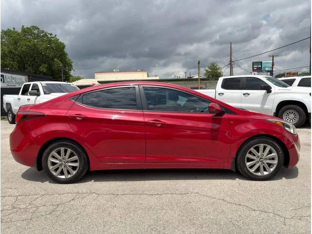 SEMINUEVOS HYUNDAI Elantra a Estados en autogozo