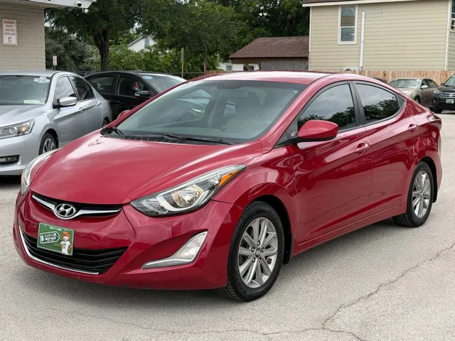 SEMINUEVOS HYUNDAI Elantra a Estados en autogozo