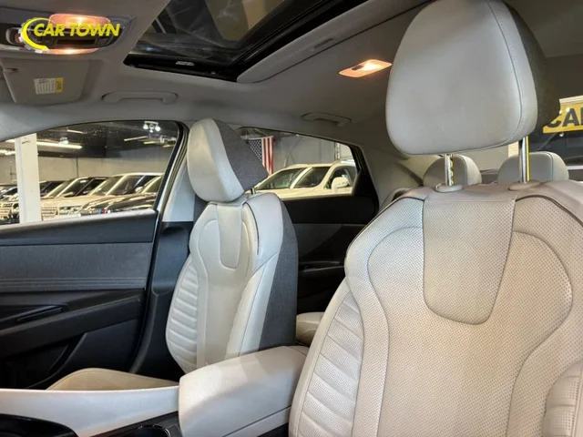 SEMINUEVOS HYUNDAI Elantra a Estados en autogozo
