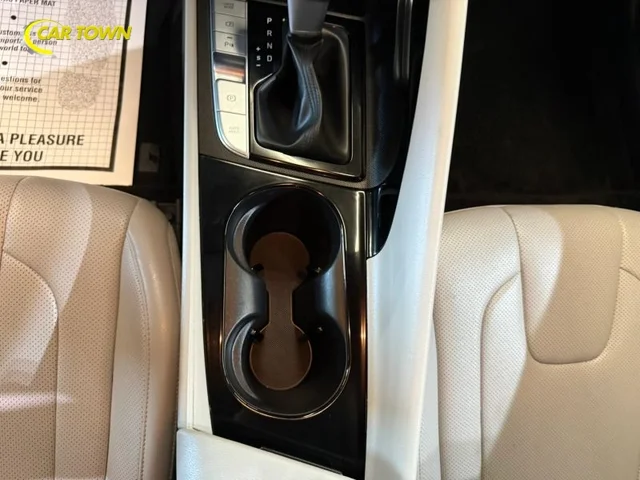 SEMINUEVOS HYUNDAI Elantra a Estados en autogozo