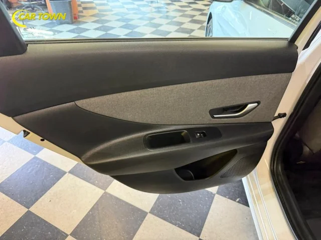 SEMINUEVOS HYUNDAI Elantra a Estados en autogozo