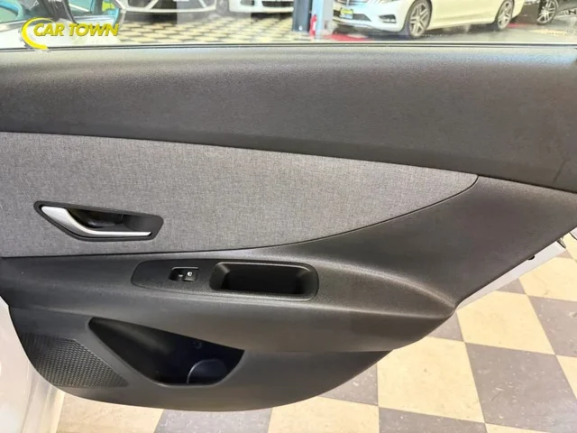 SEMINUEVOS HYUNDAI Elantra a Estados en autogozo