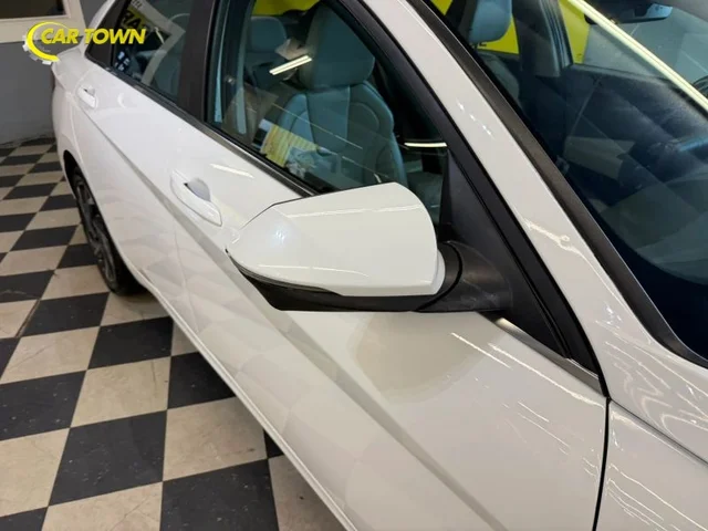 SEMINUEVOS HYUNDAI Elantra a Estados en autogozo