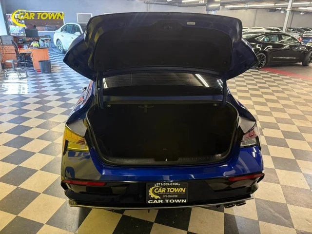 SEMINUEVOS HYUNDAI Elantra a Estados en autogozo
