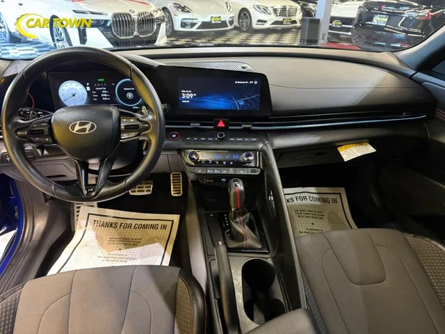 SEMINUEVOS HYUNDAI Elantra a Estados en autogozo