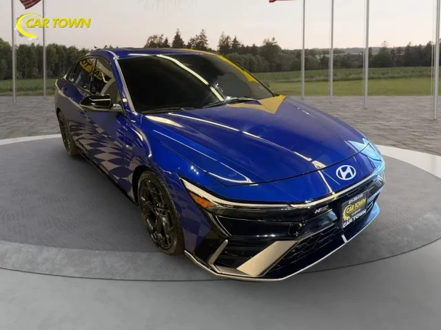 SEMINUEVOS HYUNDAI Elantra a Estados en autogozo