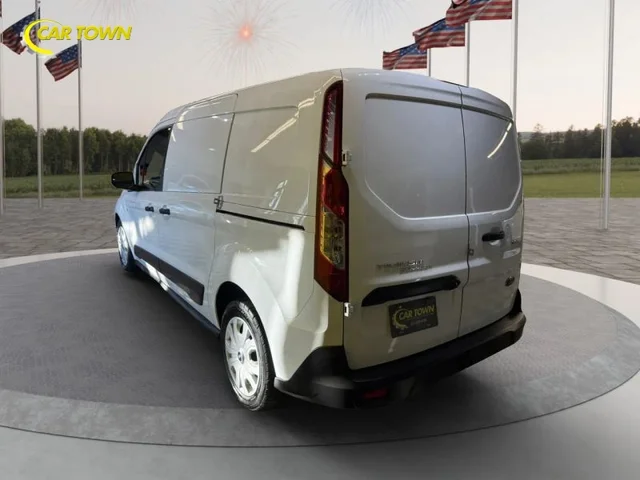SEMINUEVOS FORD Transit Connect Cargo Van a Estados en autogozo