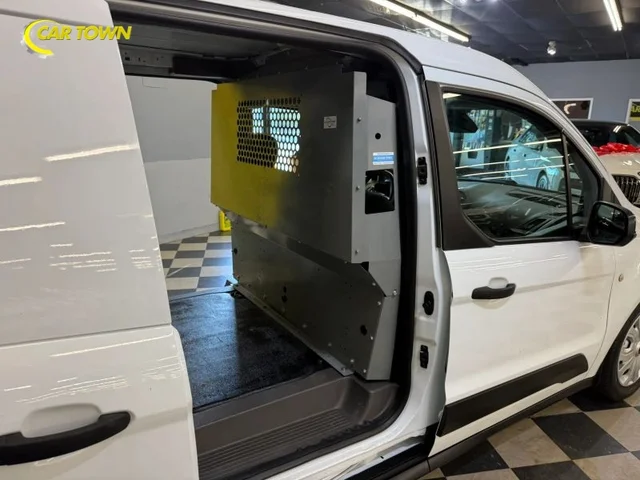 SEMINUEVOS FORD Transit Connect Cargo Van a Estados en autogozo