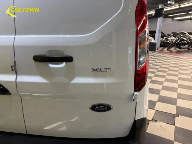 SEMINUEVOS FORD Transit Connect Cargo Van a Estados en autogozo